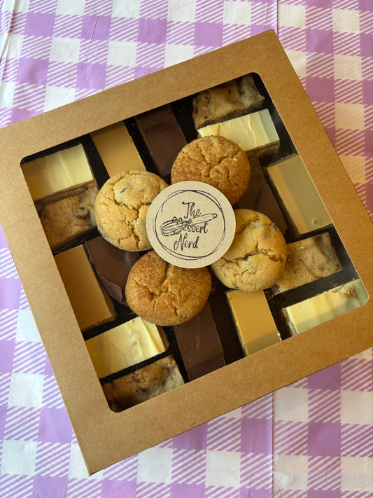 Family Favourites Box / Dessert Sharing Box